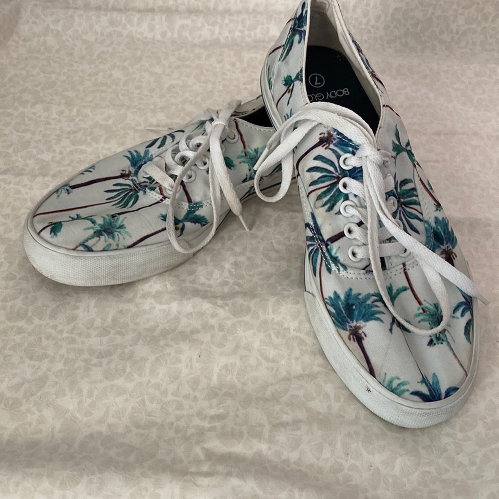 Body Glove fabric sneakers women size 7 M